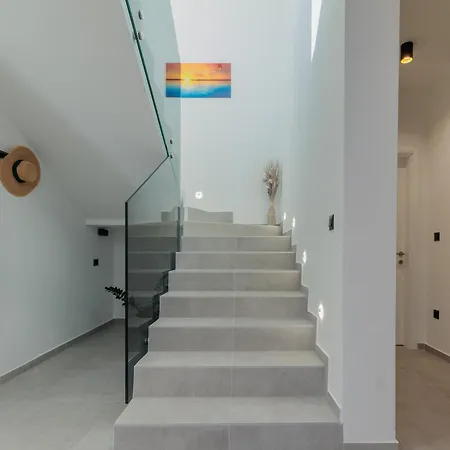 Luxury With A Swimming Pool Vrsi, Zadar - 22762 Вилла
