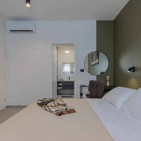 Вилла Luxury With A Swimming Pool Vrsi, Zadar - 22762 Врси